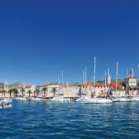 Stunning In Okrug Gornji Apartman *